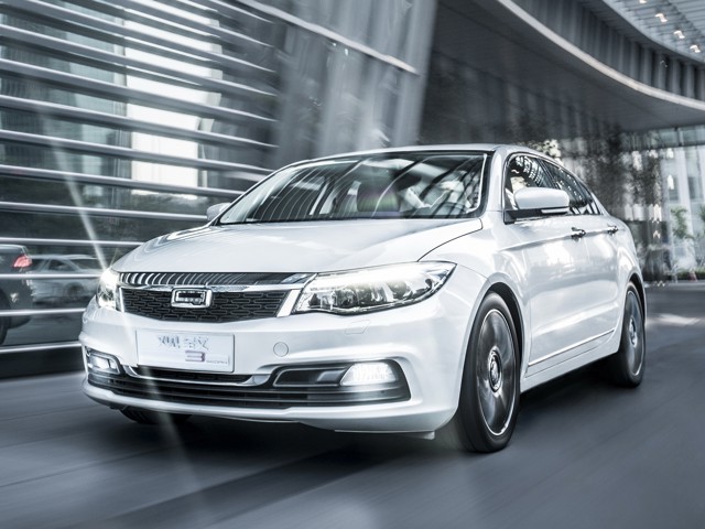 Qoros 3 Foto 33