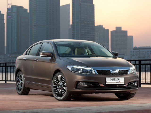 Qoros 3 Foto 40