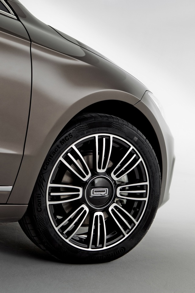 Qoros 3 Foto 16