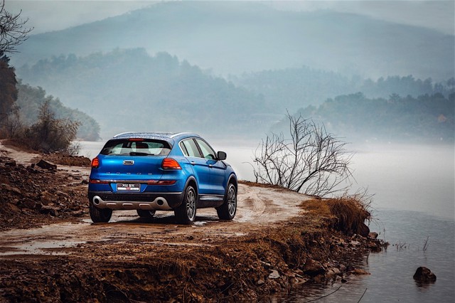 Qoros 5 photo 6