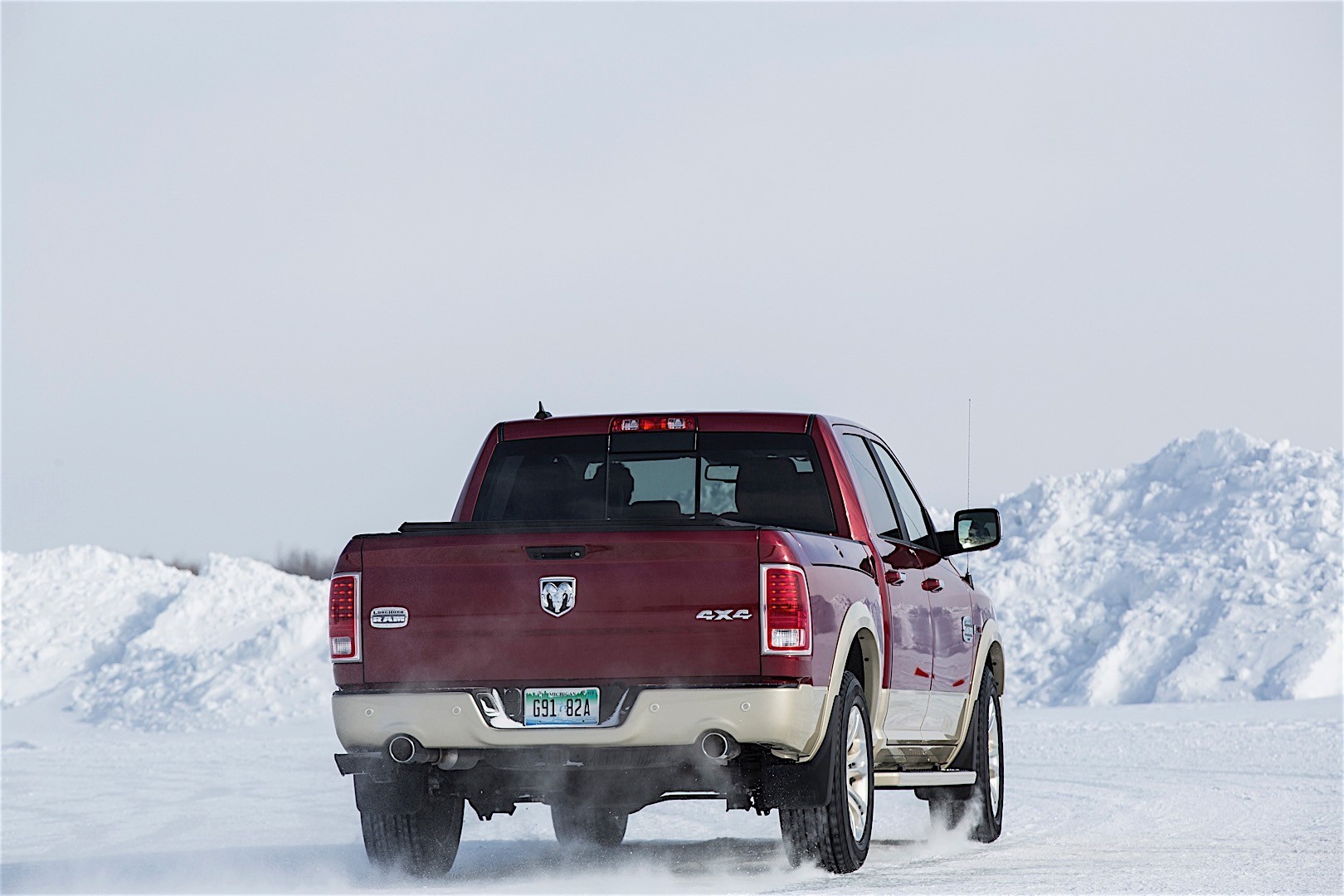 Ram Trucks 1500 photo 62