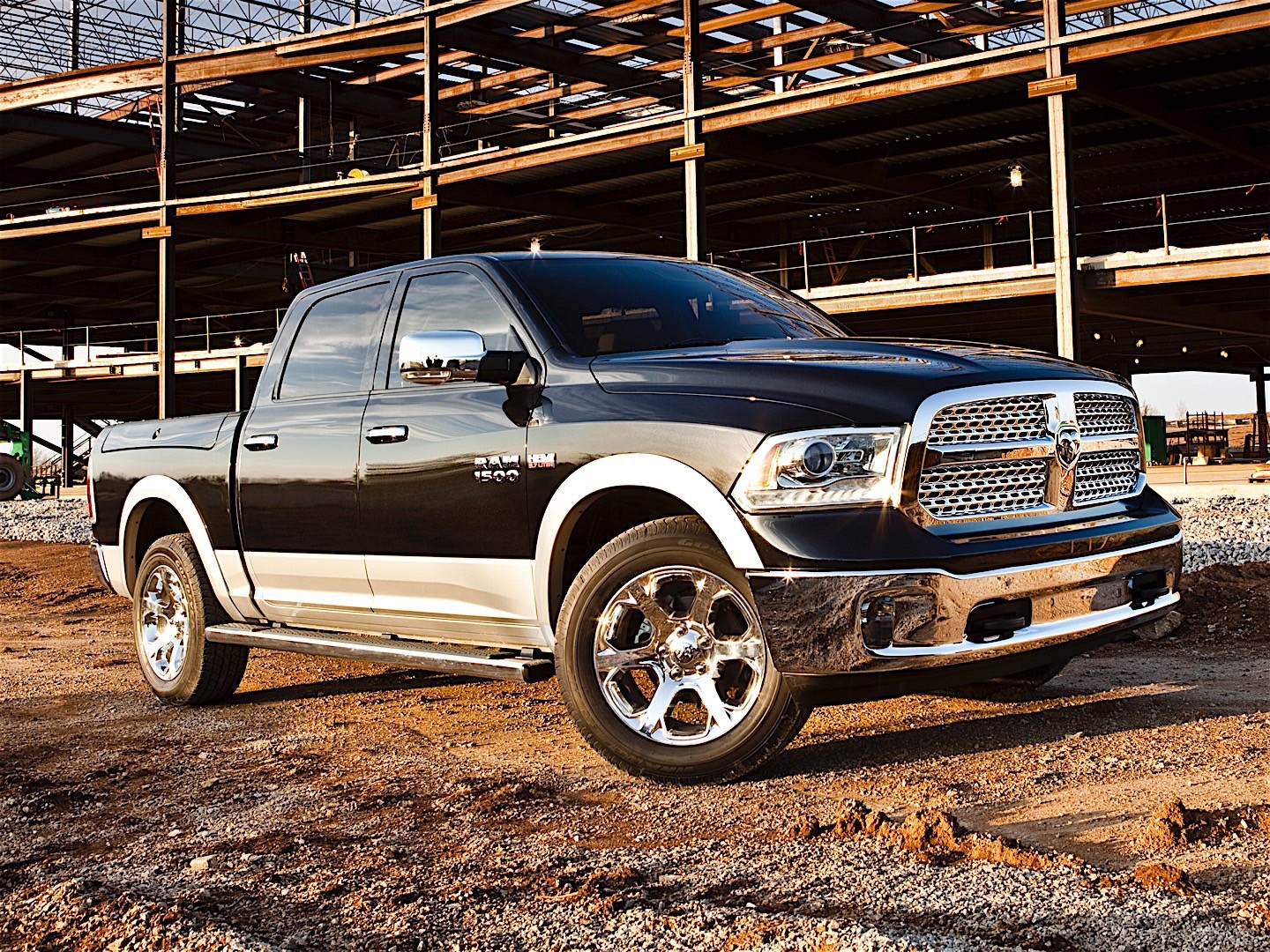 Ram Trucks 1500 photo 75
