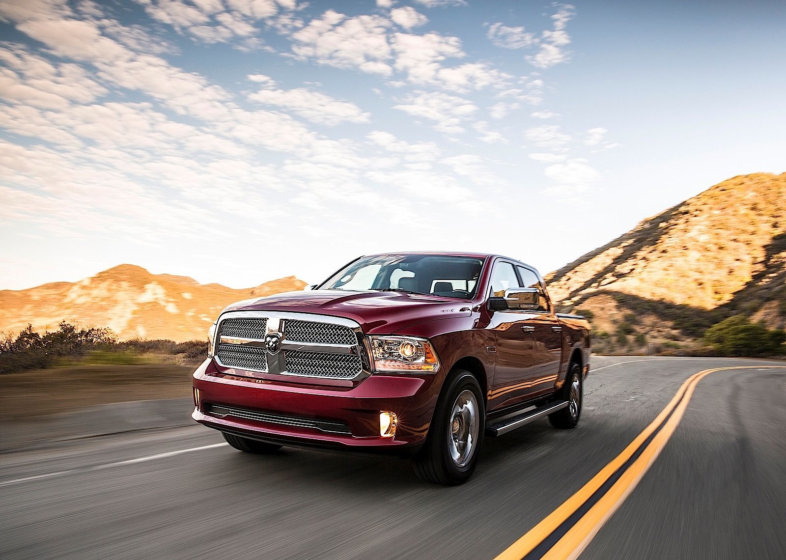 Ram Trucks 1500 photo 19