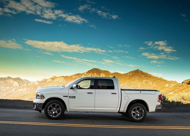 Ram Trucks 1500 photo 22