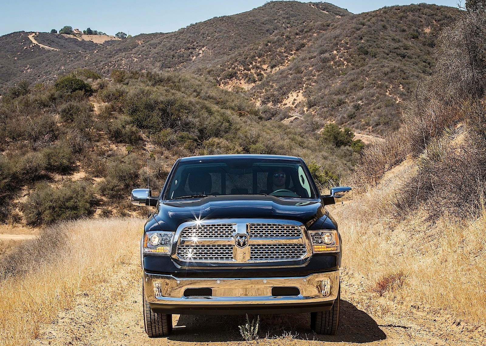 Ram Trucks 1500 photo 29
