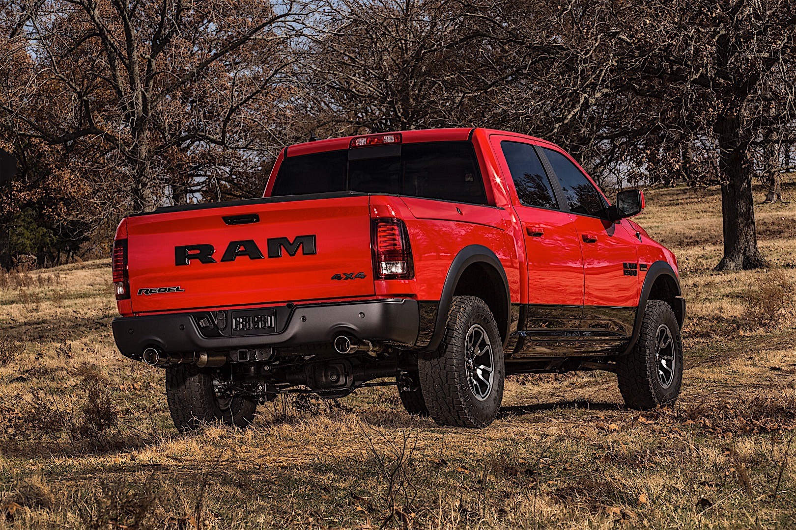 Ram Trucks 1500 photo 10