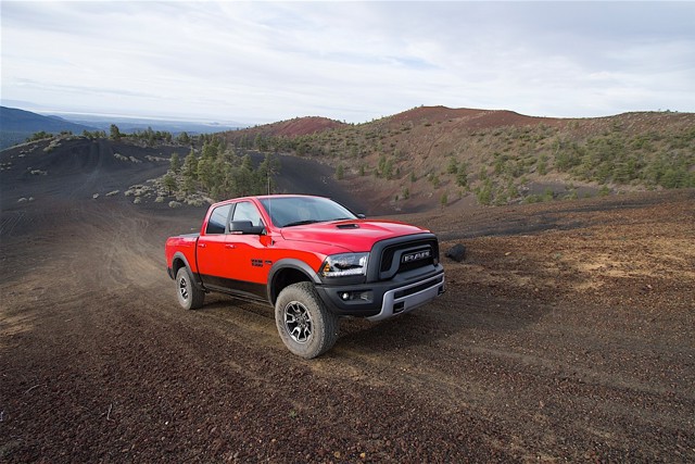 Ram Trucks 1500 photo 25