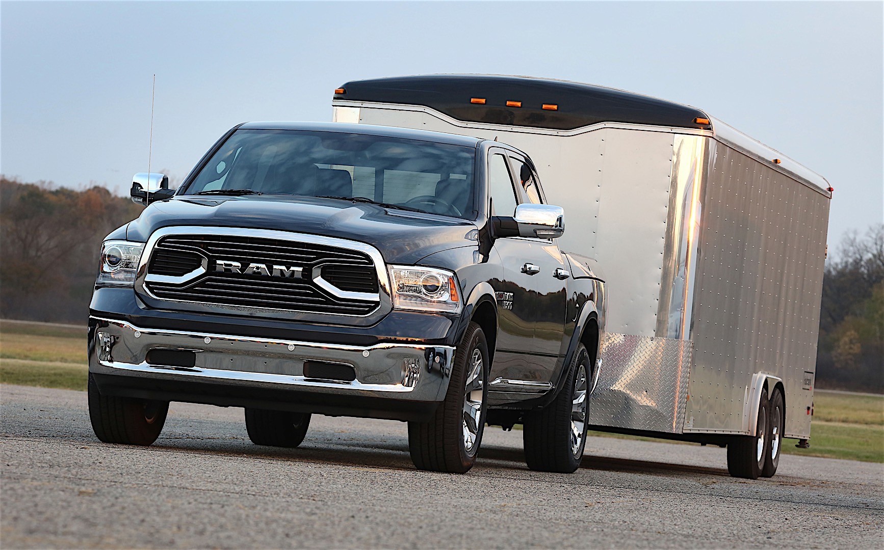 Ram Trucks 1500 photo 30