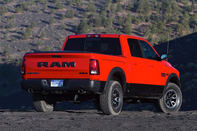 Ram Trucks 1500 photo 37