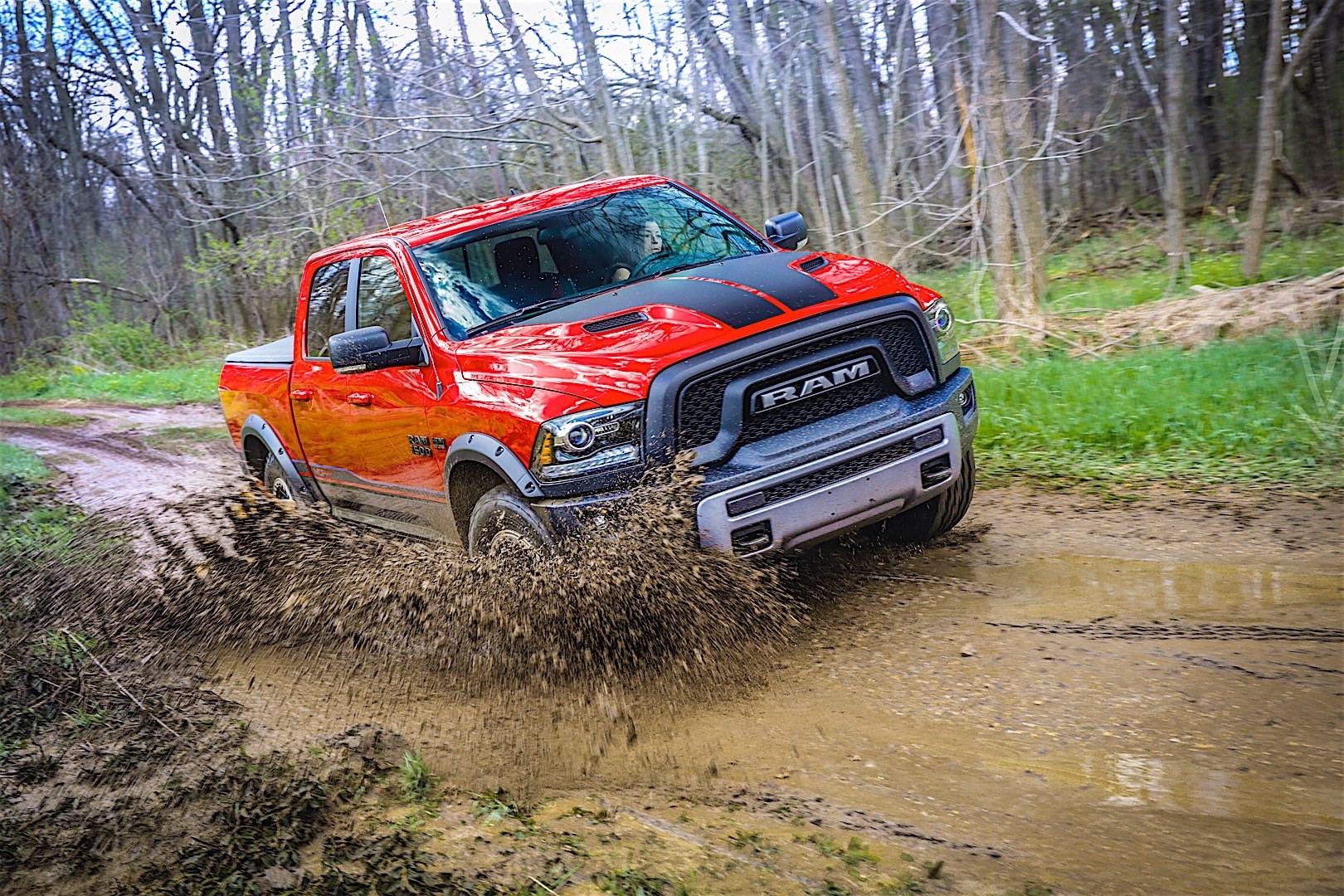 Ram Trucks 1500 photo 43