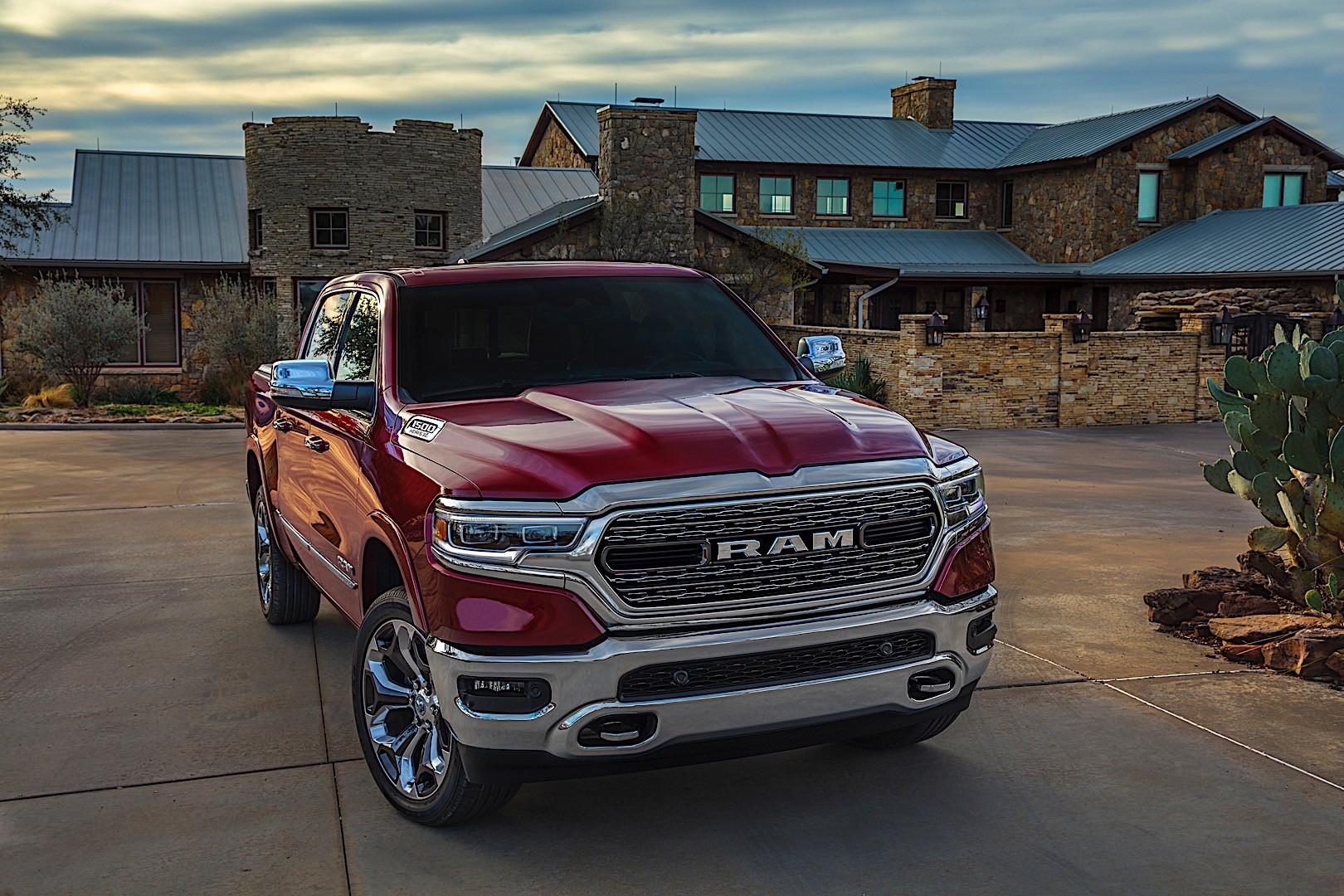 Ram Trucks 1500 photo 15