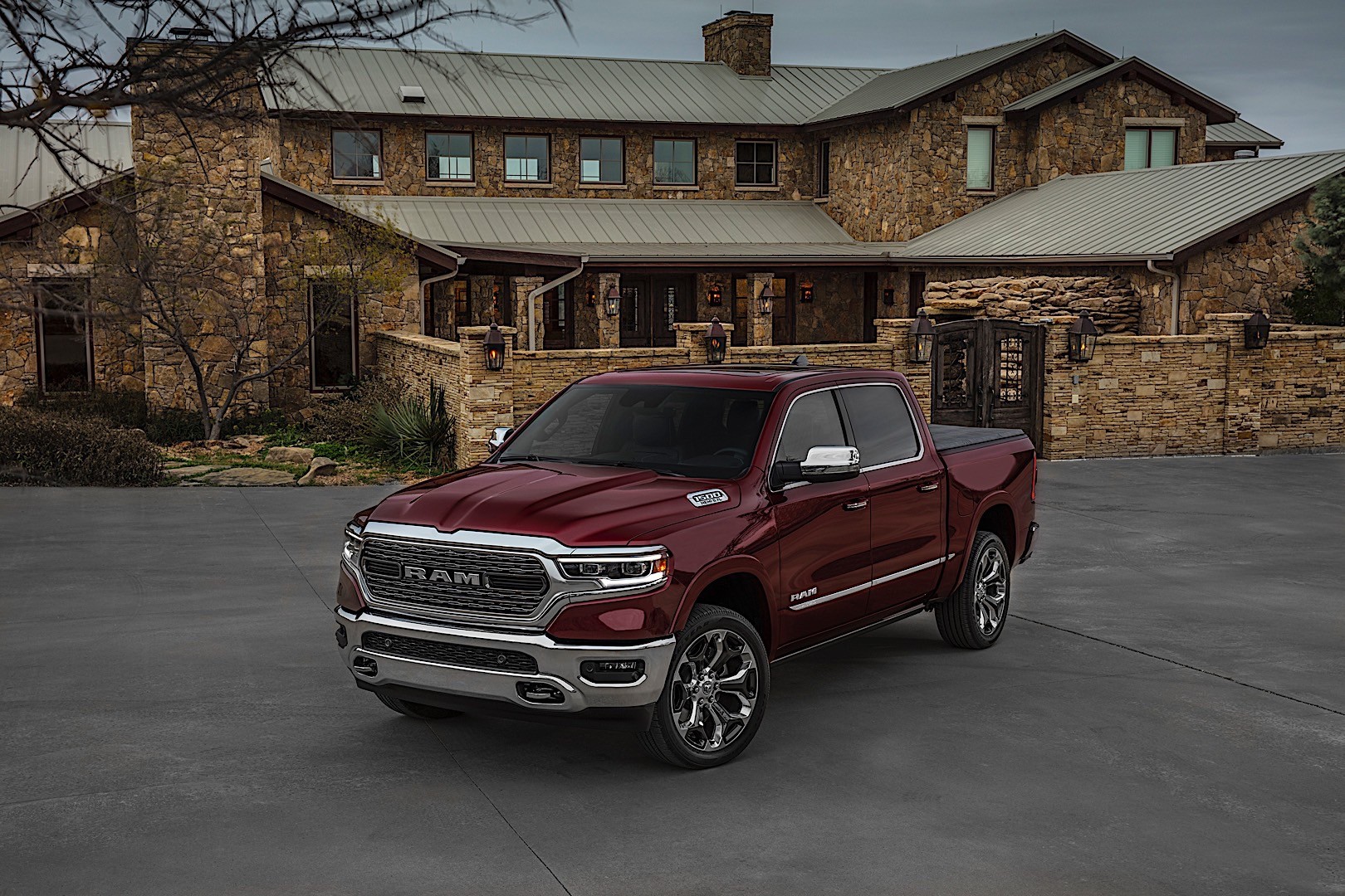 Ram Trucks 1500 photo 19