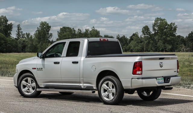 Ram Trucks 1500 photo 2