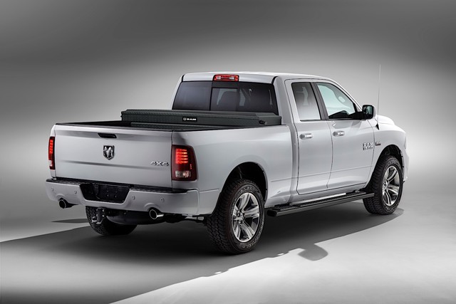 Ram Trucks 1500 photo 7