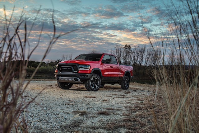 Ram Trucks 1500 photo 13