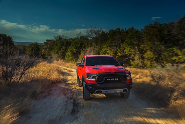 Ram Trucks 1500 photo 22