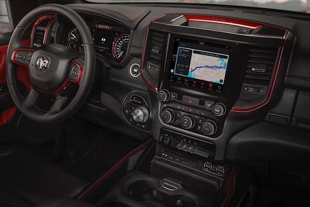 Ram Trucks 1500 photo 32