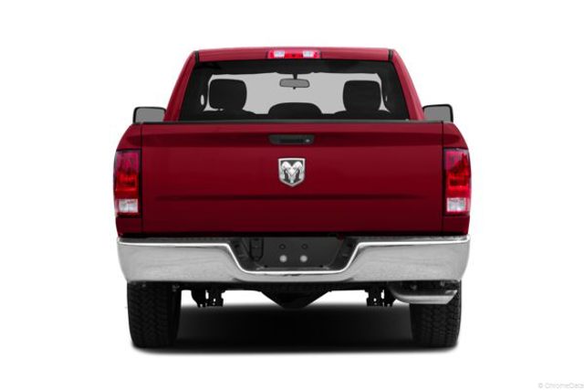 Ram Trucks 1500 photo 2