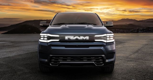 Ram Trucks 1500 photo 9
