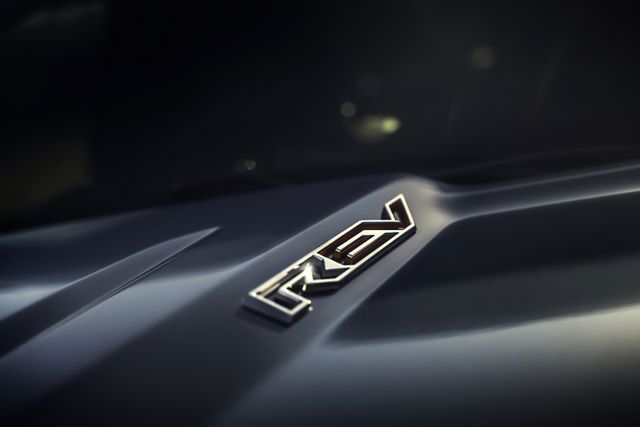 Ram Trucks 1500 photo 14