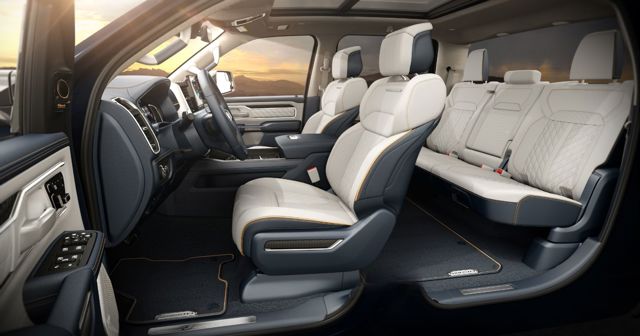 Ram Trucks 1500 photo 21