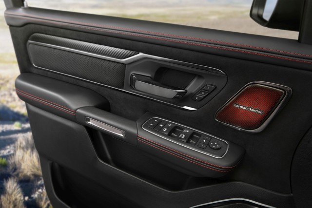 Ram Trucks 1500 photo 73
