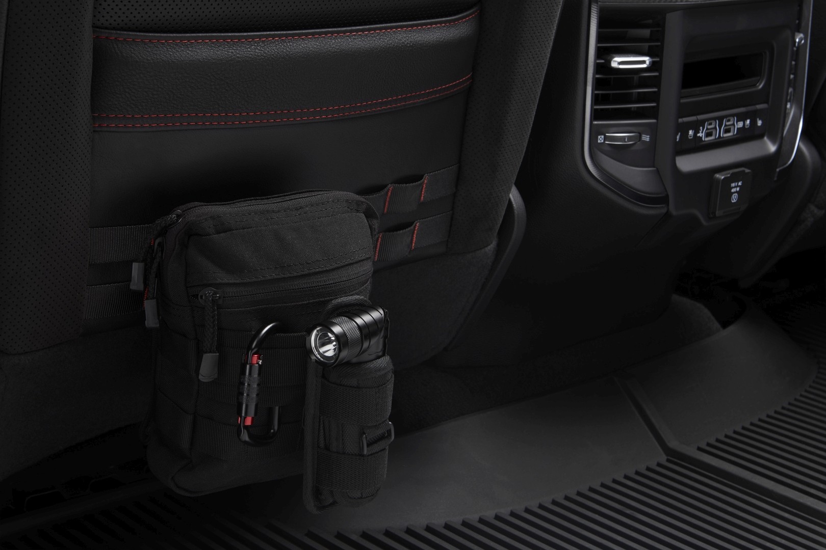 Ram Trucks 1500 photo 74