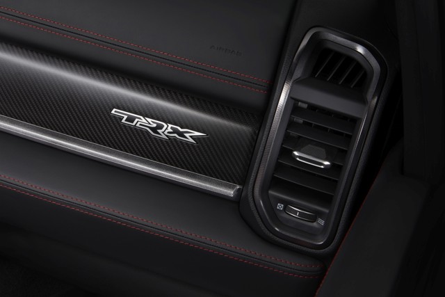 Ram Trucks 1500 photo 75