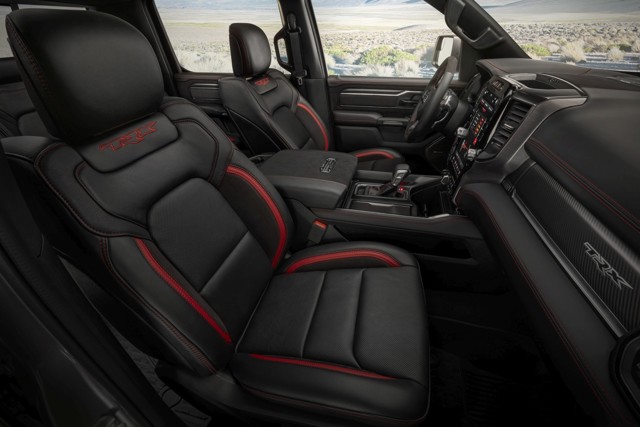 Ram Trucks 1500 photo 78