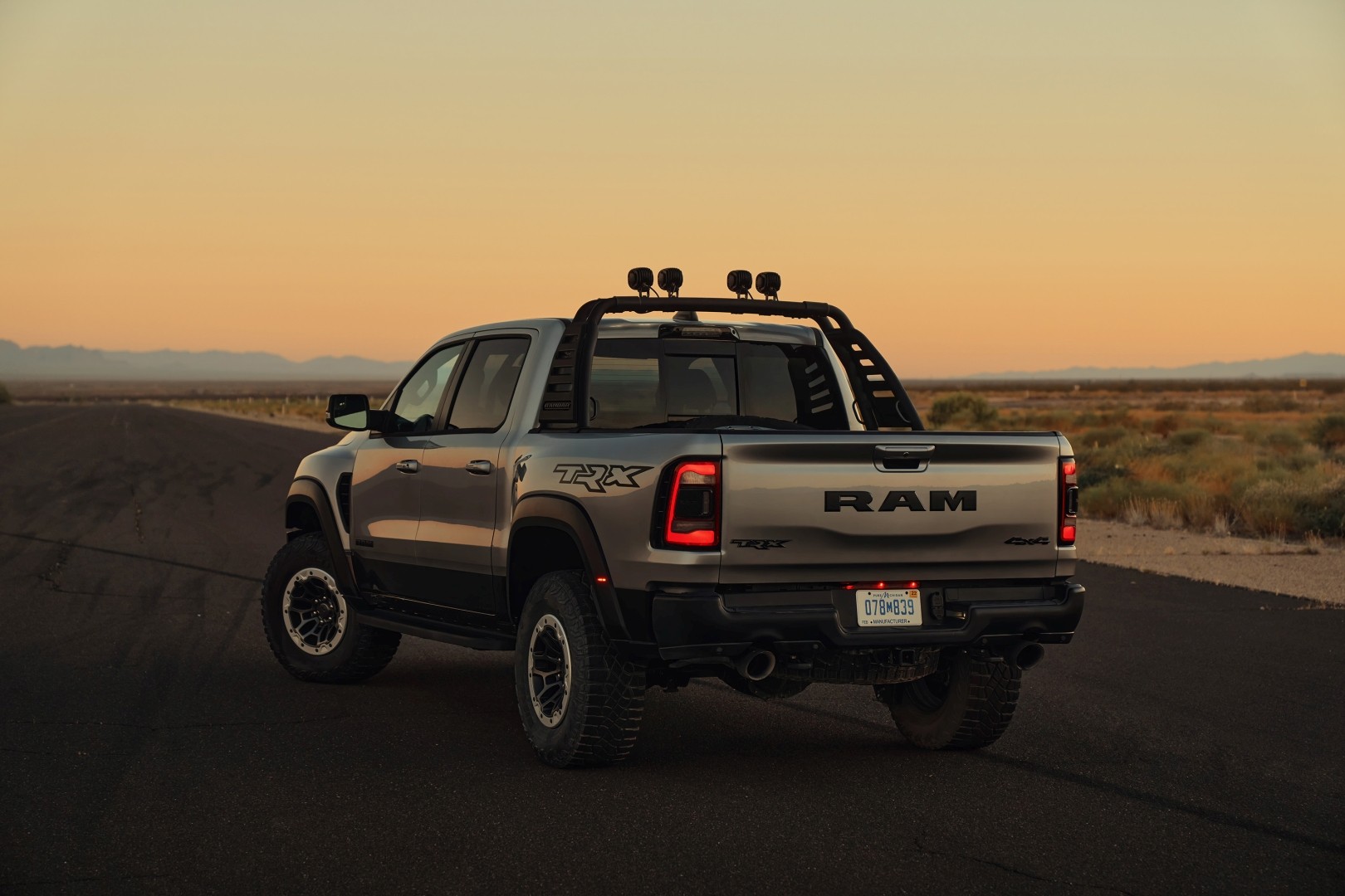 Ram Trucks 1500 photo 18