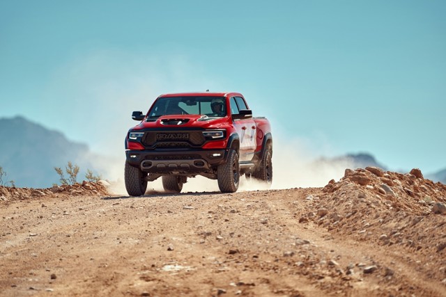 Ram Trucks 1500 photo 24