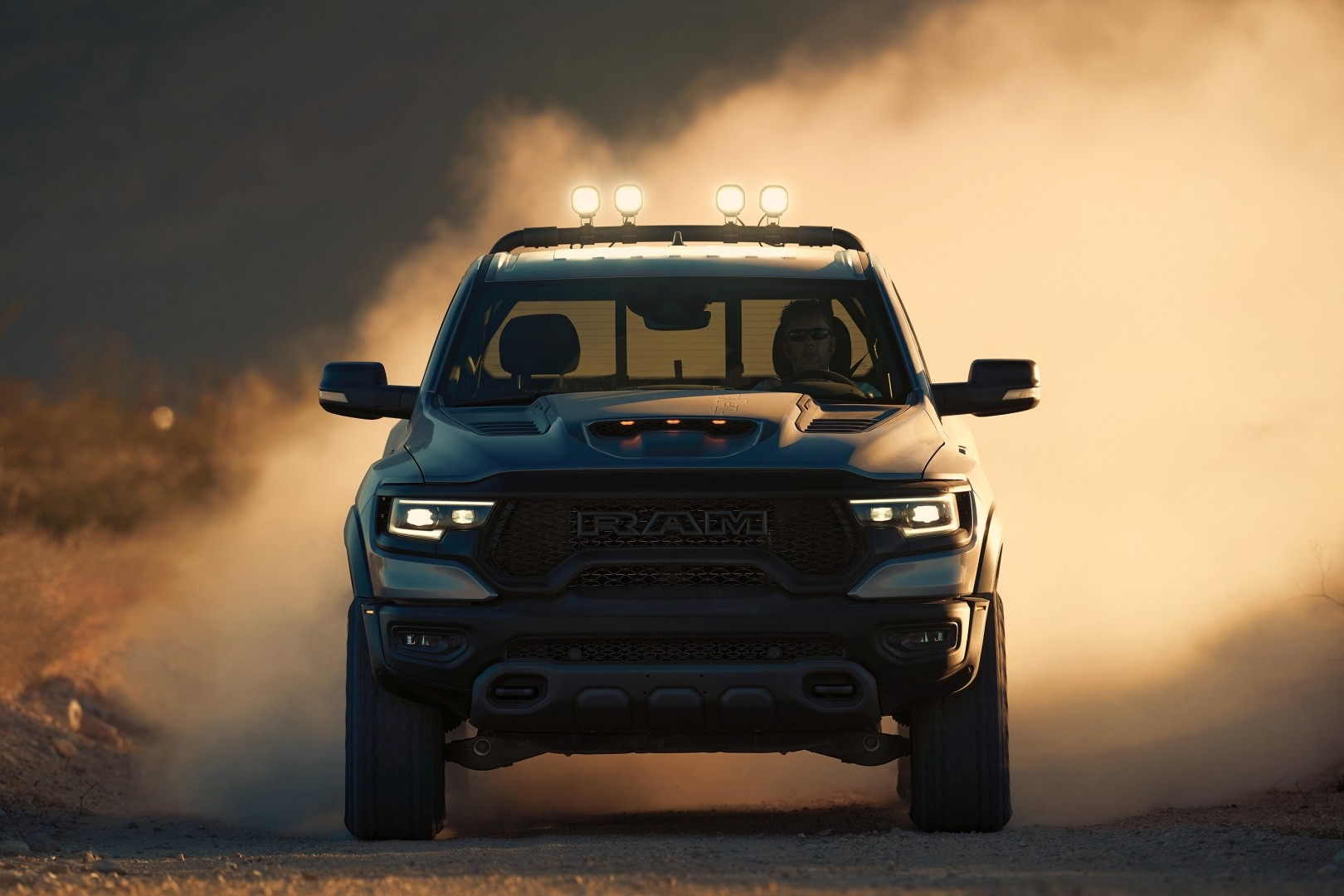 Ram Trucks 1500 photo 25