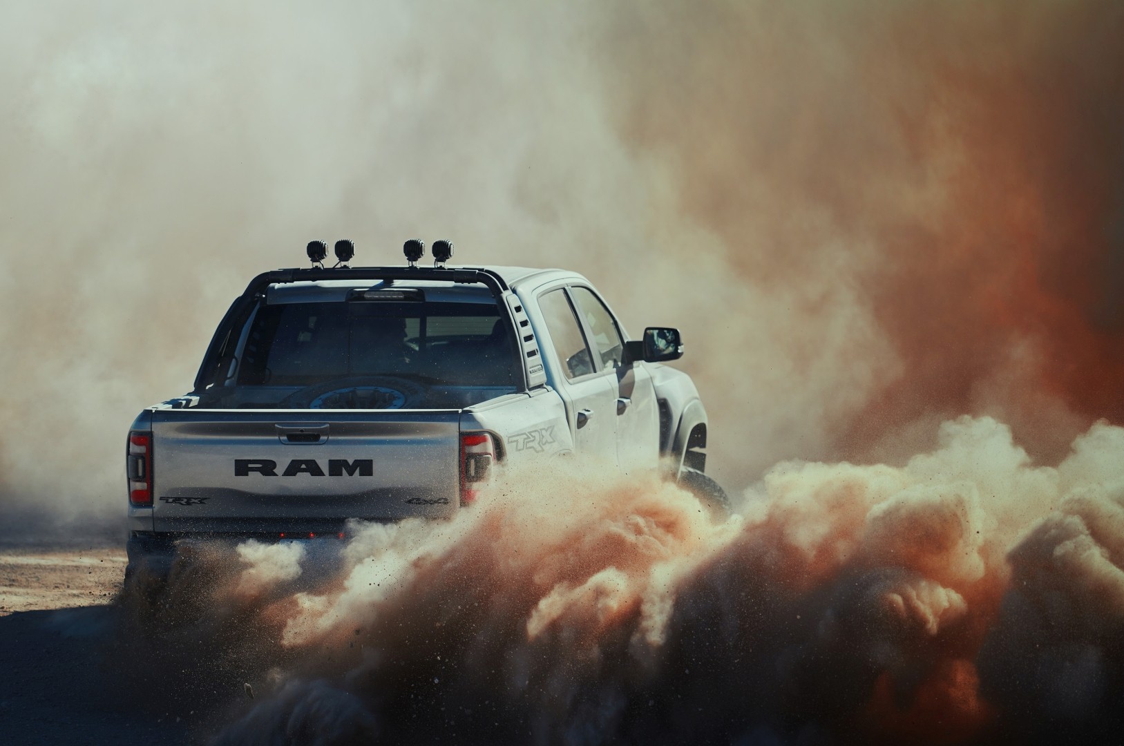 Ram Trucks 1500 photo 26