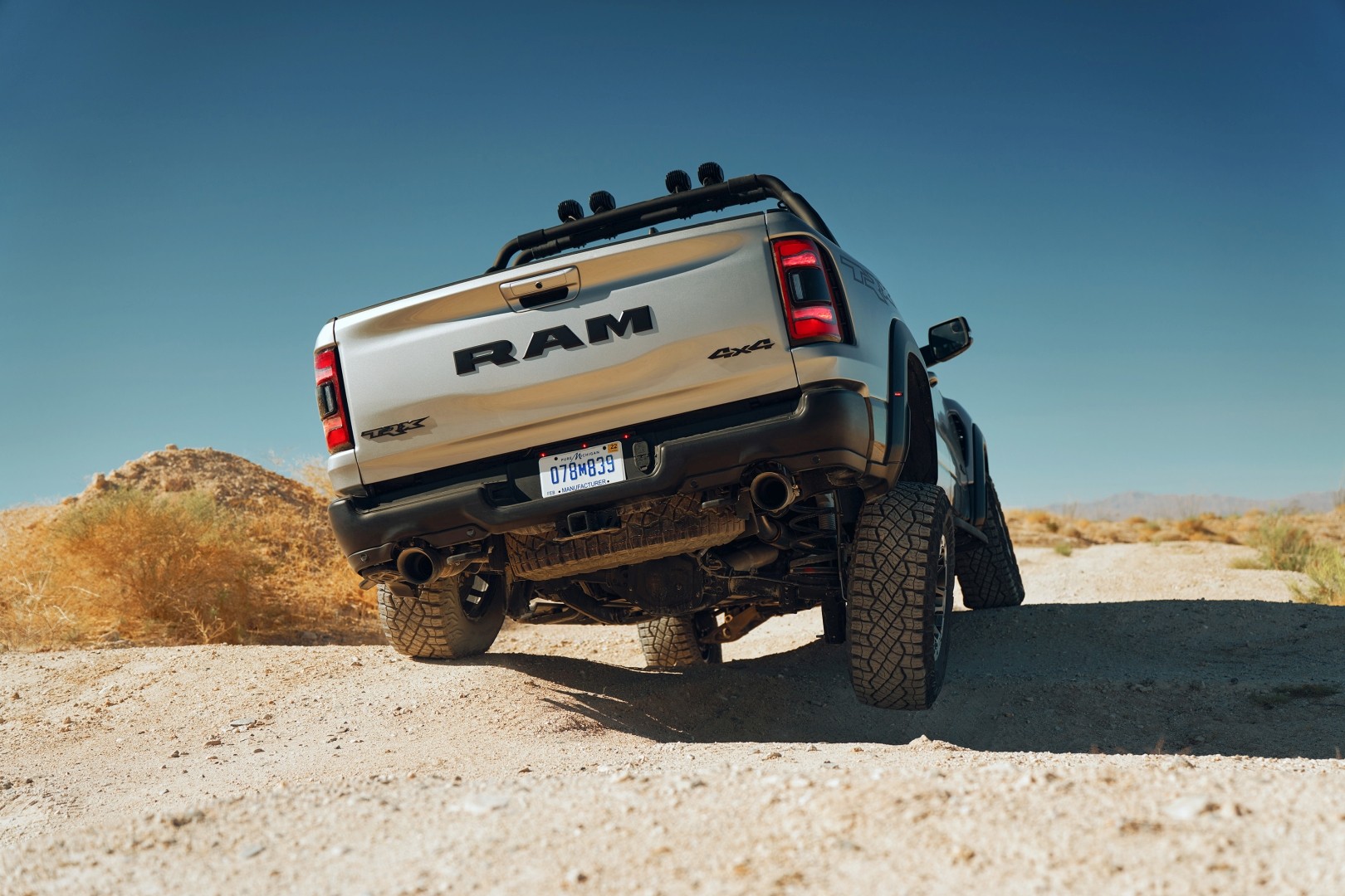 Ram Trucks 1500 photo 38