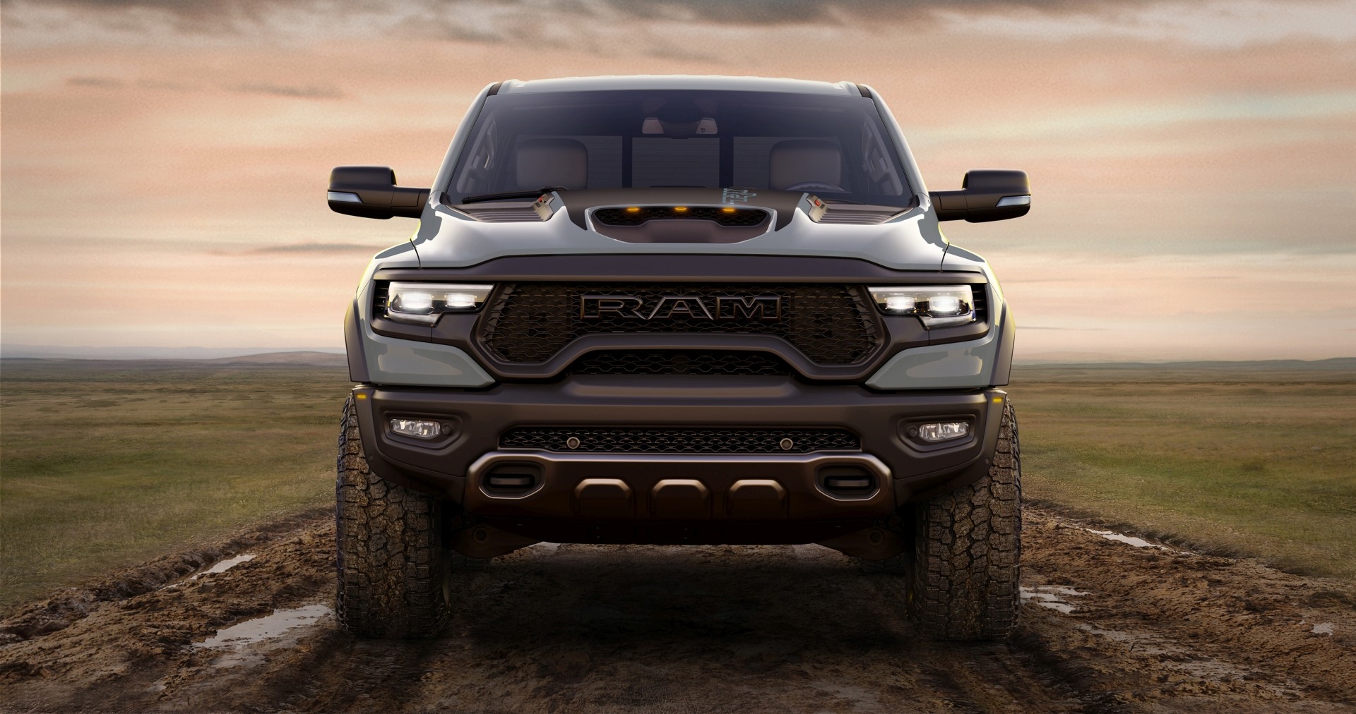 Ram Trucks 1500 photo 58