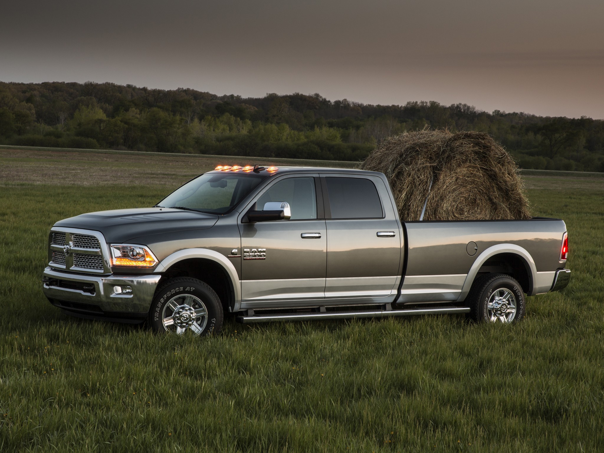 Ram Trucks 2500 photo 36