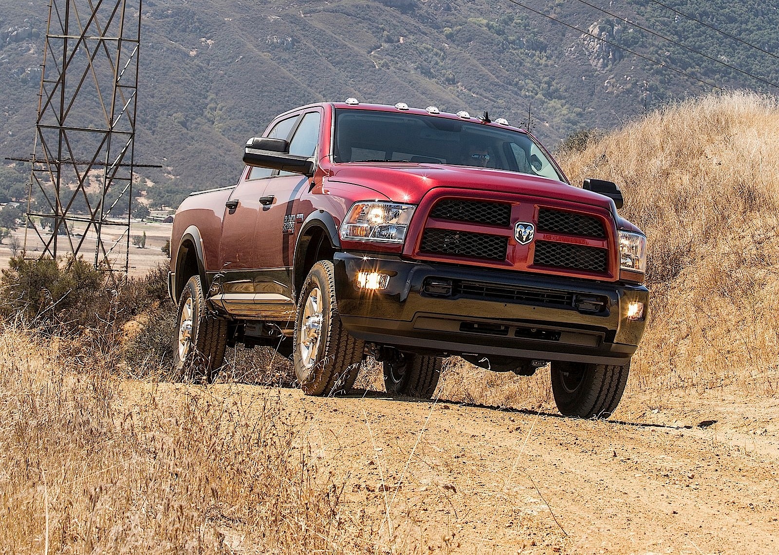 Ram Trucks 2500 photo 3