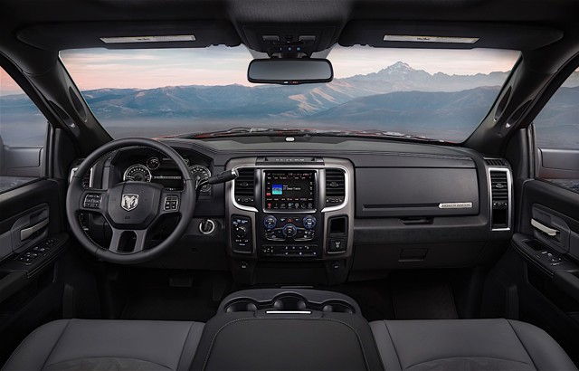 Ram Trucks 2500 photo 24