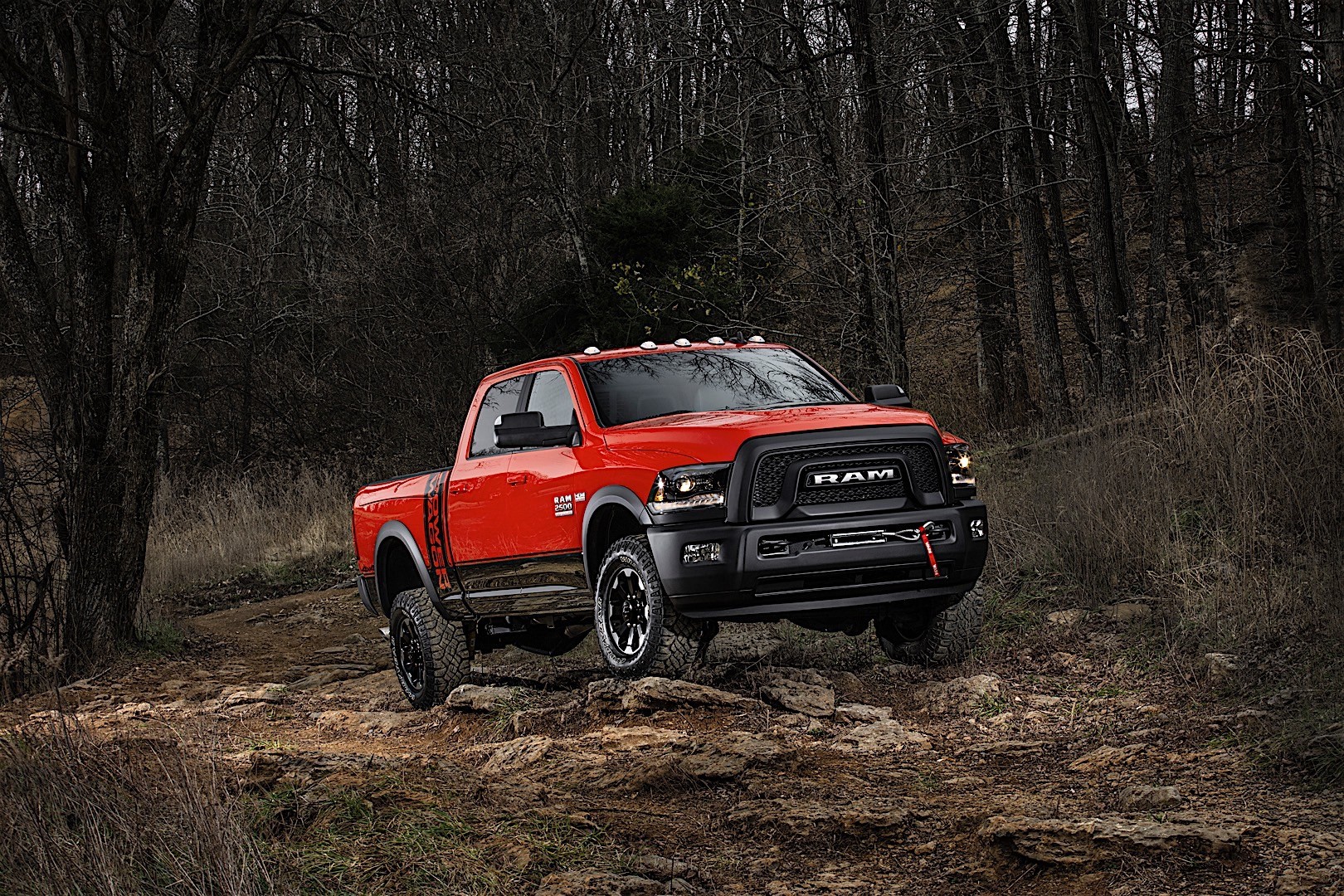 Ram Trucks 2500 photo 8