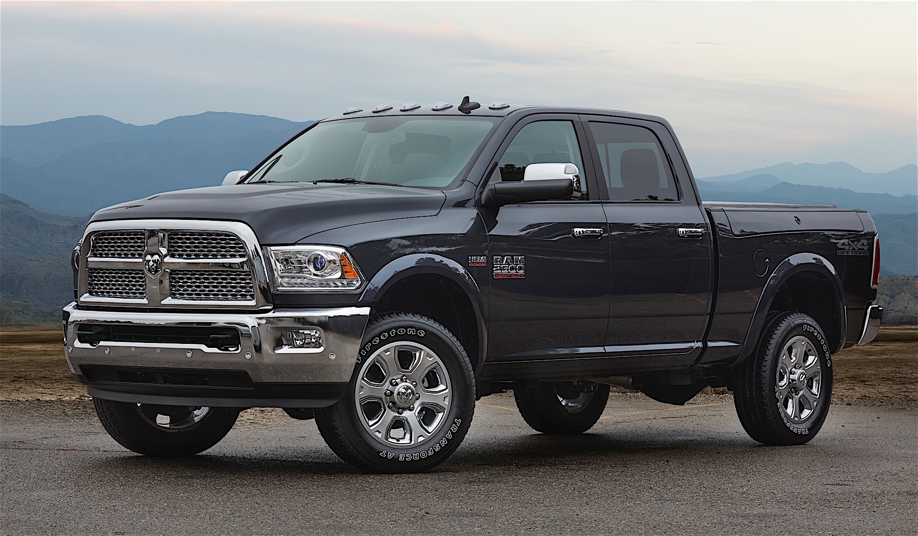 Ram Trucks 2500 photo 10
