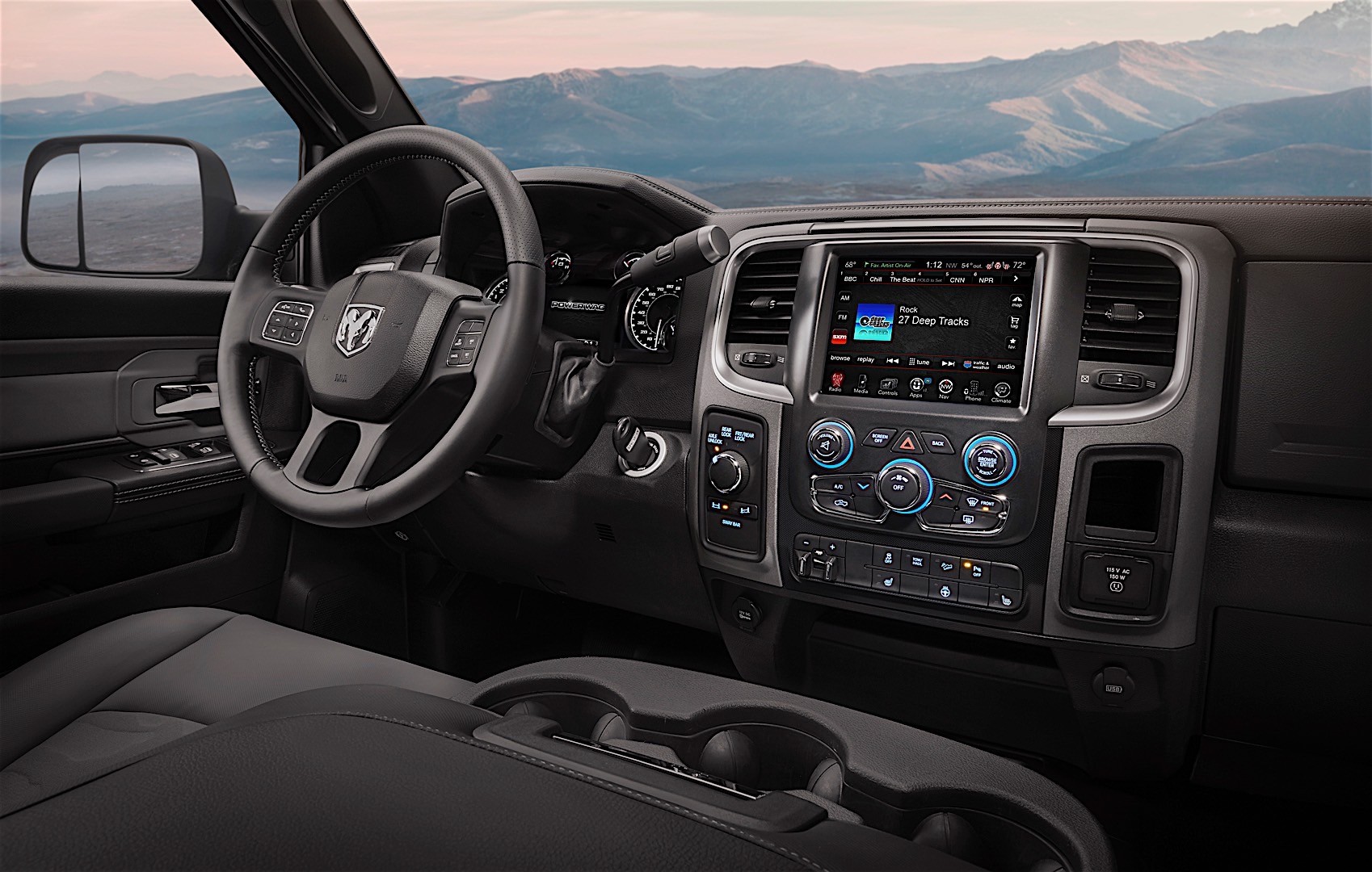 Ram Trucks 2500 photo 25