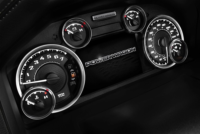 Ram Trucks 2500 photo 29