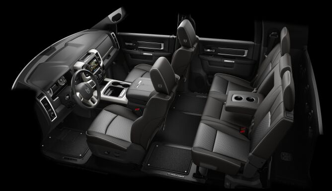 Ram Trucks 2500 photo 8