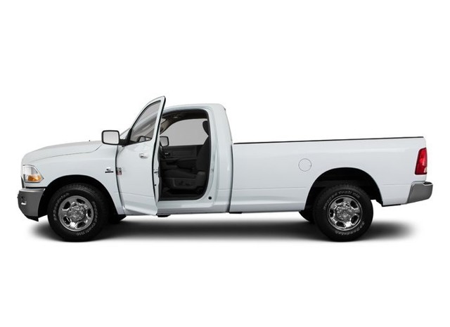 Ram Trucks 2500 photo 2