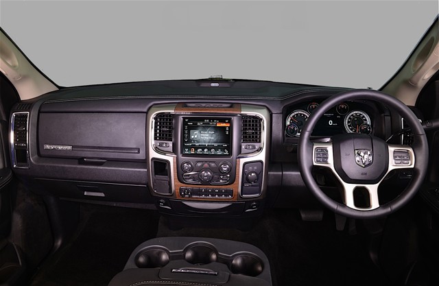 Ram Trucks 3500 foto 13