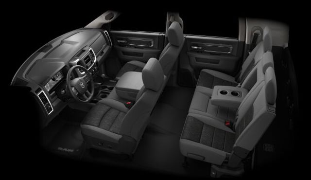 Ram Trucks 3500 photo 3