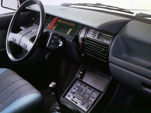 Renault 11 photo 9