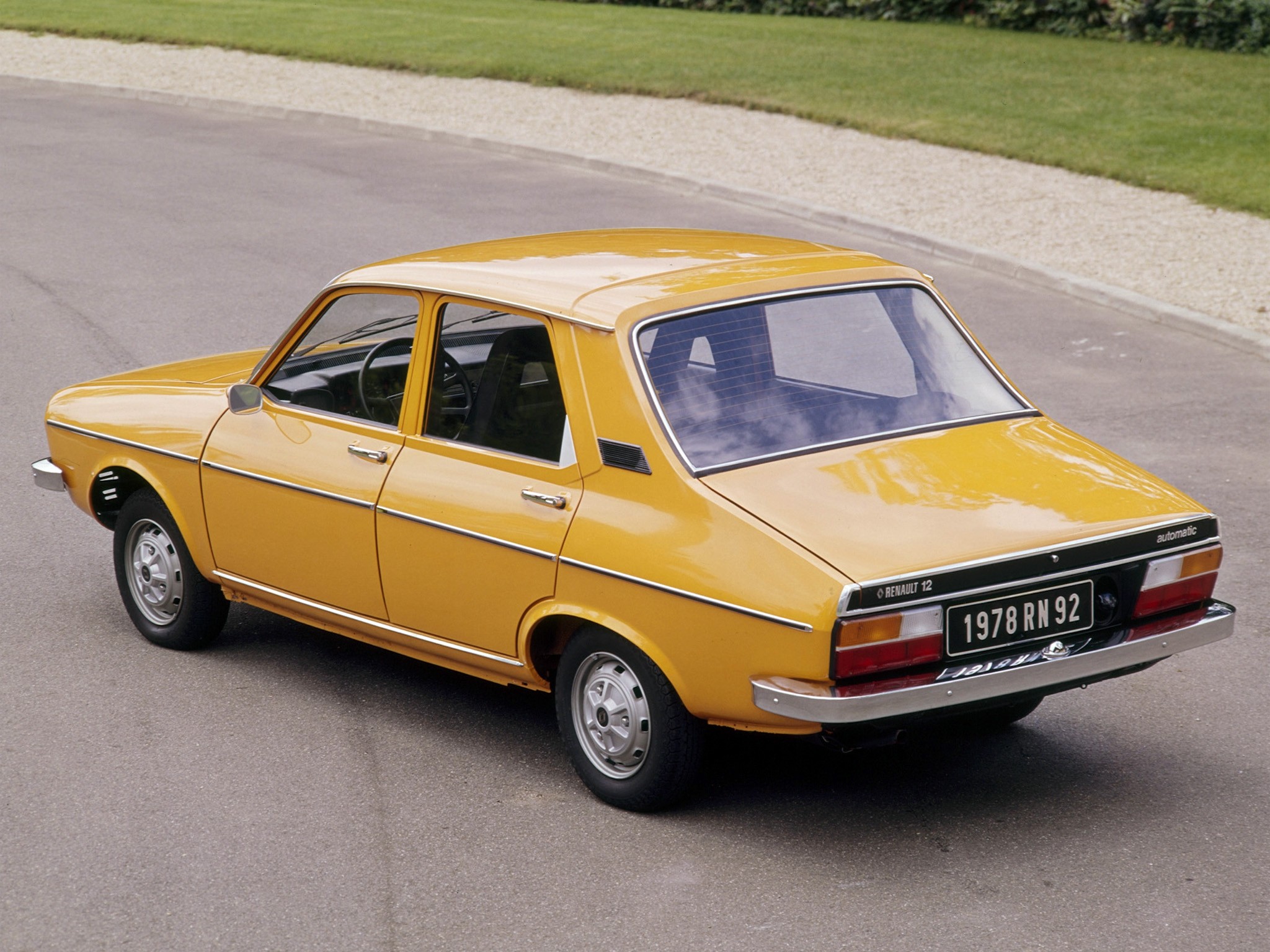 Renault 12 photo 2