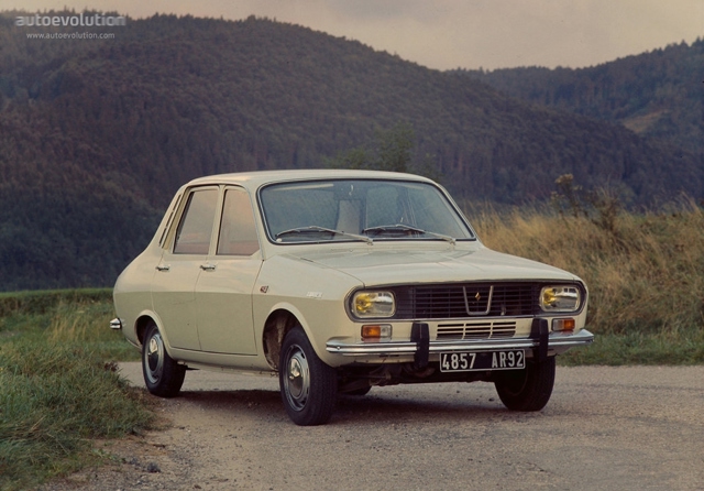 RENAULT 12