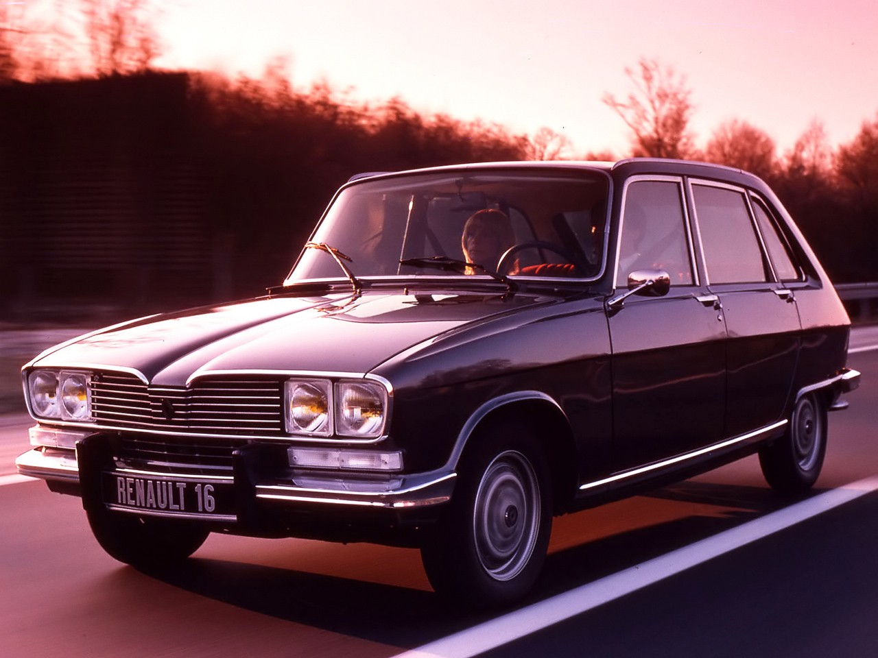 Renault 16 photo 10